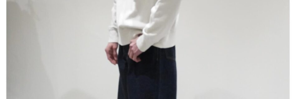 apartir styling_LENO SWEAT SHIRTベーシックなスウェットに見えてそれだけでない。