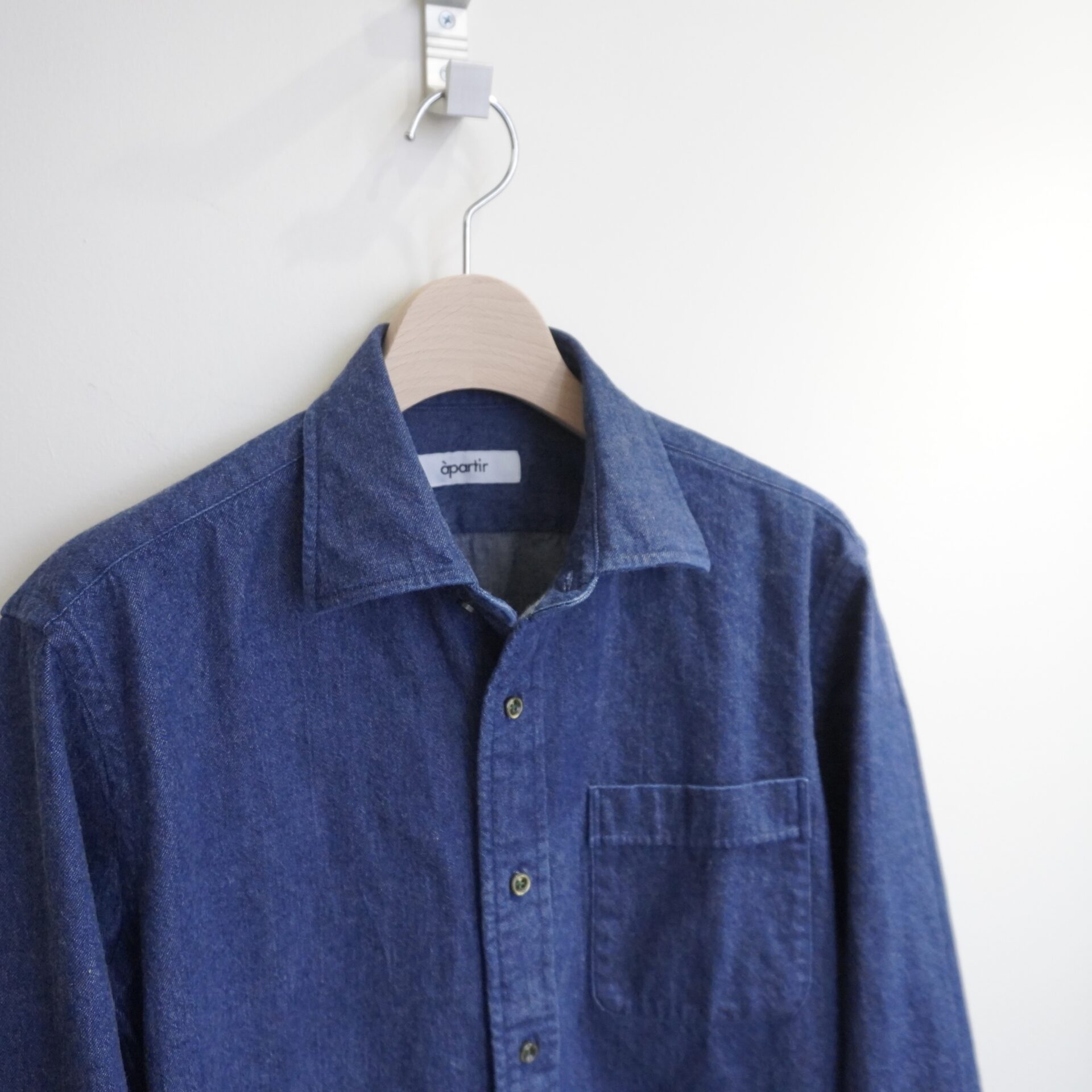 apartir Order Shirts “D.D.Shirt”～ドレスデニムの新たな可能性を、オーダーシャツで～